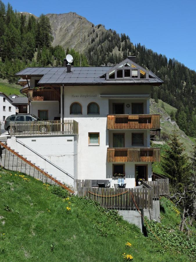 Haus Bergkristall Appartement Samnaun
